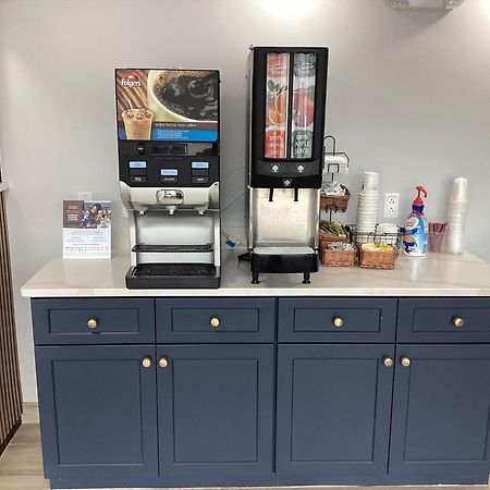 Super 8 By Wyndham Baltimore Northwest Windsor Mill 外观 照片